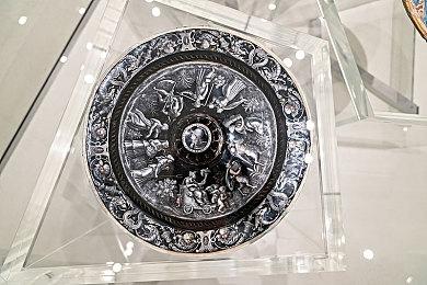 顽皮狗尼尔晒《艾尔登法环》截图 沉迷游戏中